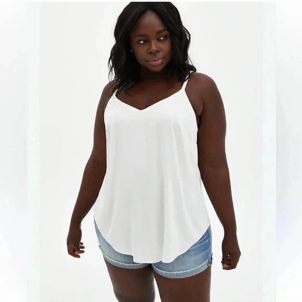 Torrid Womens Camisole top feminine white layering normcore‎ Plus Size